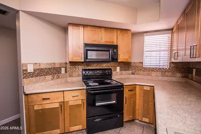7755 E Thomas Road #Unit 18, Scottsdale, AZ 85251 - Photo 9