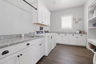 19414 W Seldon Lane, Waddell, AZ 85355 - Photo 23