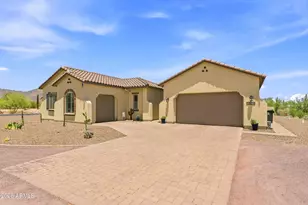 19414 W Seldon Ln, Waddell, AZ 85355 - Photo 3