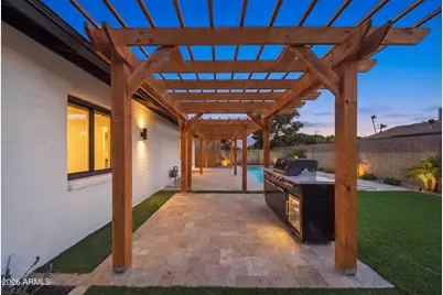 8114 E Jackrabbit Road, Scottsdale, AZ 85250 - Photo 17