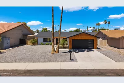 8114 E Jackrabbit Road, Scottsdale, AZ 85250 - Photo 3