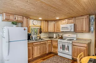 3491 Deer Track Trail, Overgaard, AZ 85933 - Photo 9