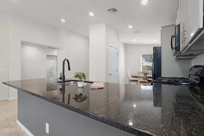 800 W Lowell Drive, San Tan Valley, AZ 85140 - Photo 13