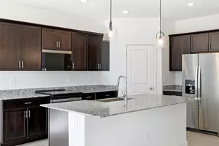 24662 W Grove St, Buckeye, AZ 85326 - Photo 7