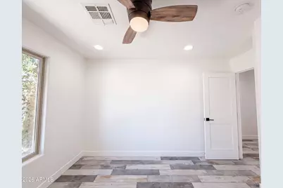 8747 W Lone Cactus Drive, Peoria, AZ 85382 - Photo 17