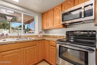 2705 W Summit Place, Chandler, AZ 85224 - Photo 15