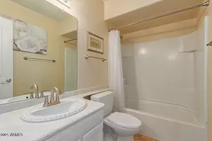 2705 W Summit Pl, Chandler, AZ 85224 - Photo 11