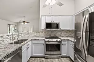 10328 E El Moro Cir, Mesa, AZ 85208 - Photo 9