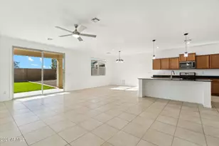 37292 N Yellowstone Dr, San Tan Valley, AZ 85140 - Photo 7