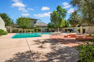 7 E Loma Ln, Phoenix, AZ 85020 - Photo 21