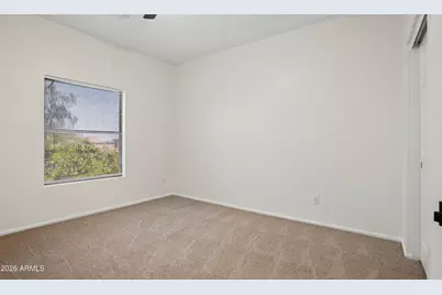 2575 W Amber Sun Drive, Phoenix, AZ 85085 - Photo 33