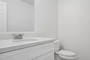 2575 W Amber Sun Dr, Phoenix, AZ 85085 - Photo 25