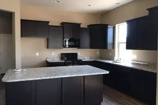 20290 N Codey Cir, Maricopa, AZ 85138 - Photo 9