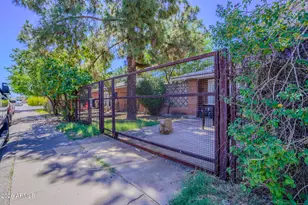 351 E Encanto Dr, Tempe, AZ 85281 - Photo 47
