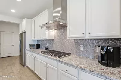 13272 W Montansoro Lane, Peoria, AZ 85383 - Photo 7