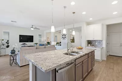 13272 W Montansoro Lane, Peoria, AZ 85383 - Photo 9