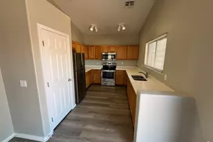 14459 N 87th Dr, Peoria, AZ 85381 - Photo 5
