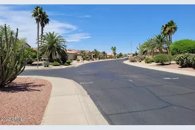 20054 N Painted Sky Drive, Surprise, AZ 85374 - Photo 3