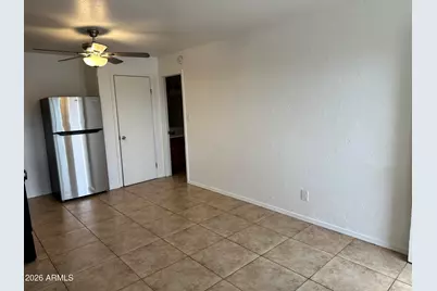 427 E Friar Avenue #5, Apache Junction, AZ 85119 - Photo 7
