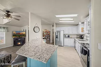 2400 E Baseline Avenue #178, Apache Junction, AZ 85119 - Photo 9