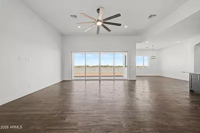 31021 N 251st Avenue, Wittmann, AZ 85361 - Photo 11