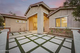 2975 E Comstock Dr, Gilbert, AZ 85296 - Photo 5