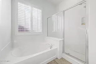 2975 E Comstock Dr, Gilbert, AZ 85296 - Photo 35