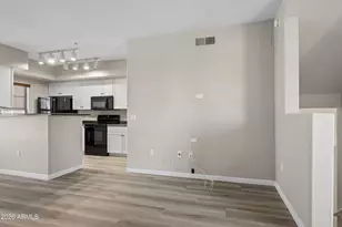 2402 E 5th St, Tempe, AZ 85288 - Photo 7