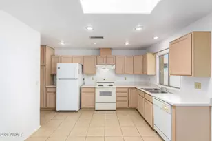 2118 E Carson Dr, Tempe, AZ 85282 - Photo 11