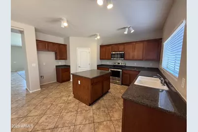 2110 N 94th Avenue, Phoenix, AZ 85037 - Photo 15
