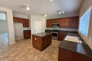 2110 N 94th Ave, Phoenix, AZ 85037 - Photo 15