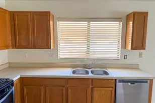 1330 E Santa Fiore St, San Tan Valley, AZ 85140 - Photo 11