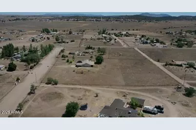 21800 N Windy Hill Lane, Paulden, AZ 86334 - Photo 5