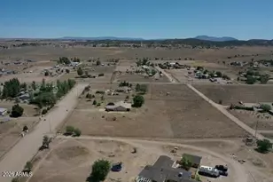 21800 N Windy Hill Ln, Paulden, AZ 86334 - Photo 5
