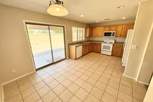 35 N 123rd Dr, Avondale, AZ 85323 - Photo 11