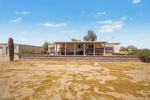 26748 N 187th Ave, Wittmann, AZ 85361 - Photo 33