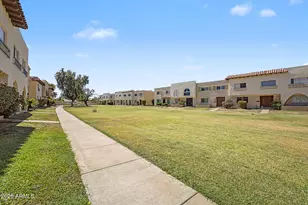 2046 W Hazelwood Pkwy, Phoenix, AZ 85015 - Photo 21
