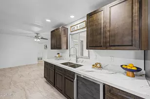 2936 W Glendale Ave, Phoenix, AZ 85051 - Photo 15