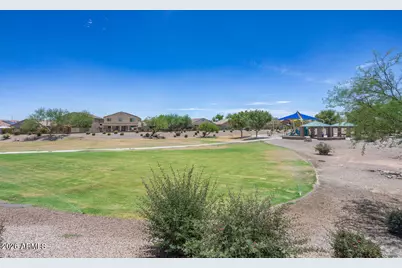 37157 W Capri Avenue, Maricopa, AZ 85138 - Photo 23