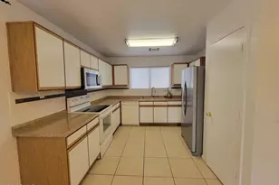 2259 E Spruce Dr, Chandler, AZ 85286 - Photo 3