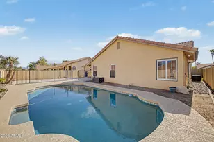10910 W Ashbrook Pl, Avondale, AZ 85392 - Photo 7