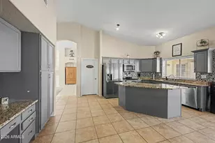 10910 W Ashbrook Pl, Avondale, AZ 85392 - Photo 13