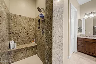 18468 W Paradise Ln, Surprise, AZ 85388 - Photo 15