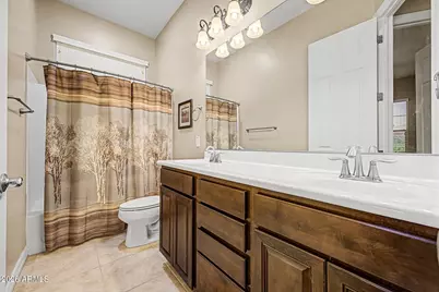 18468 W Paradise Lane, Surprise, AZ 85388 - Photo 13