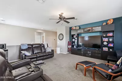 3009 E Meadowview Drive, Gilbert, AZ 85298 - Photo 11
