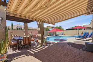 3009 E Meadowview Dr, Gilbert, AZ 85298 - Photo 9