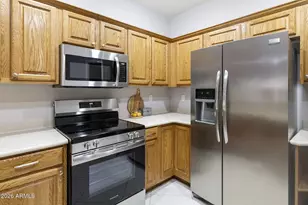 6540 E Redmont Dr, Mesa, AZ 85215 - Photo 9