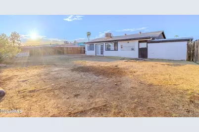 7139 W Wilshire Drive, Phoenix, AZ 85035 - Photo 17