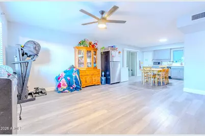 7139 W Wilshire Drive, Phoenix, AZ 85035 - Photo 5