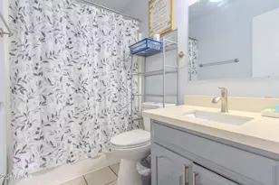 7139 W Wilshire Dr, Phoenix, AZ 85035 - Photo 11